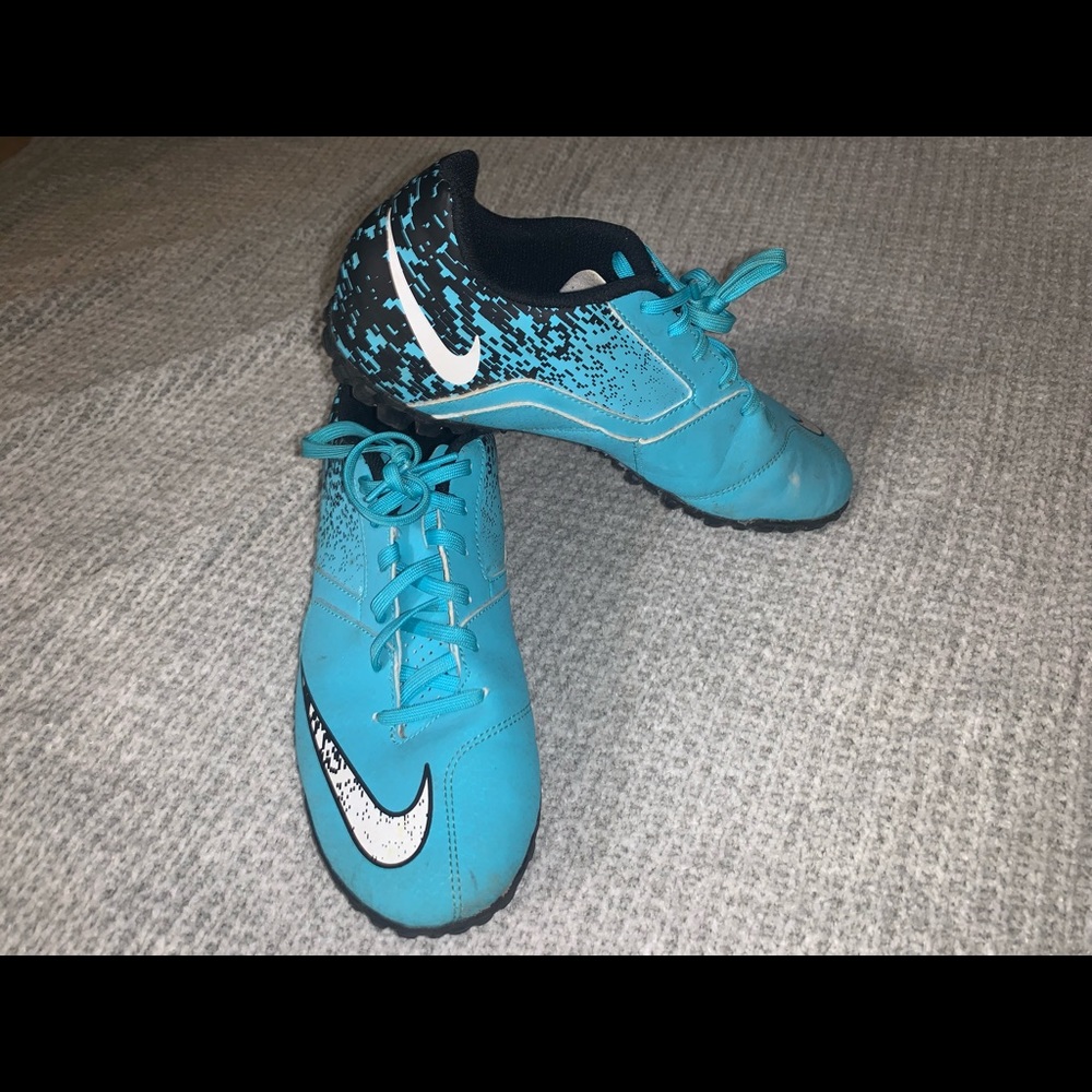 Men’s Indoor Soccer cleats
